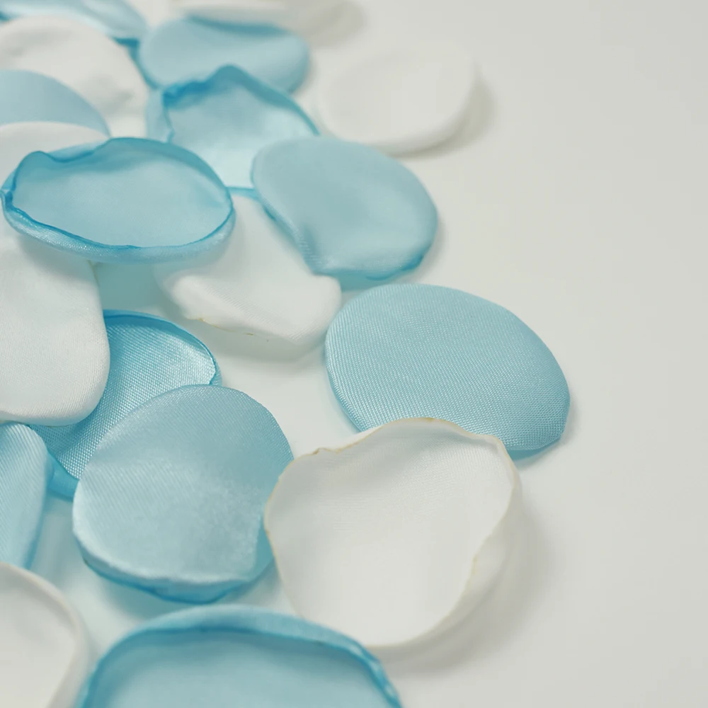 Декоративные лепестки