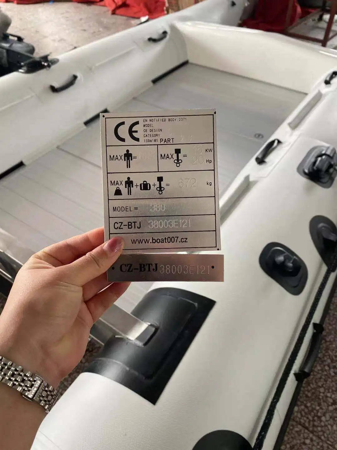 Высокоскоростная надувная лодка 380 - Фотография_6