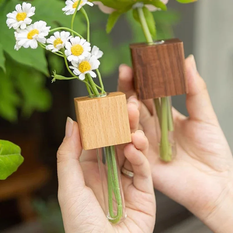 Деревянная магнитная ваза для пробирок - Фотография_3