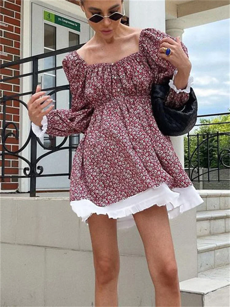 Женское мини-платье с открытыми - Фотография_3