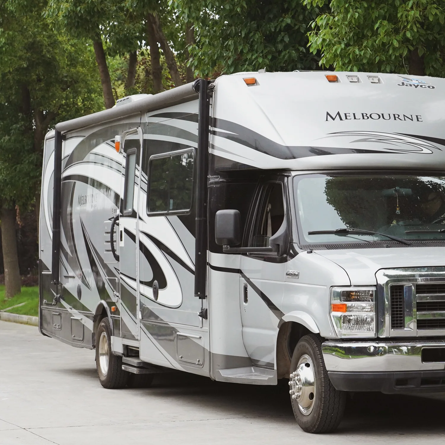 Stlf awnlux w5700 электрический тент для автофургона - Фотография_2