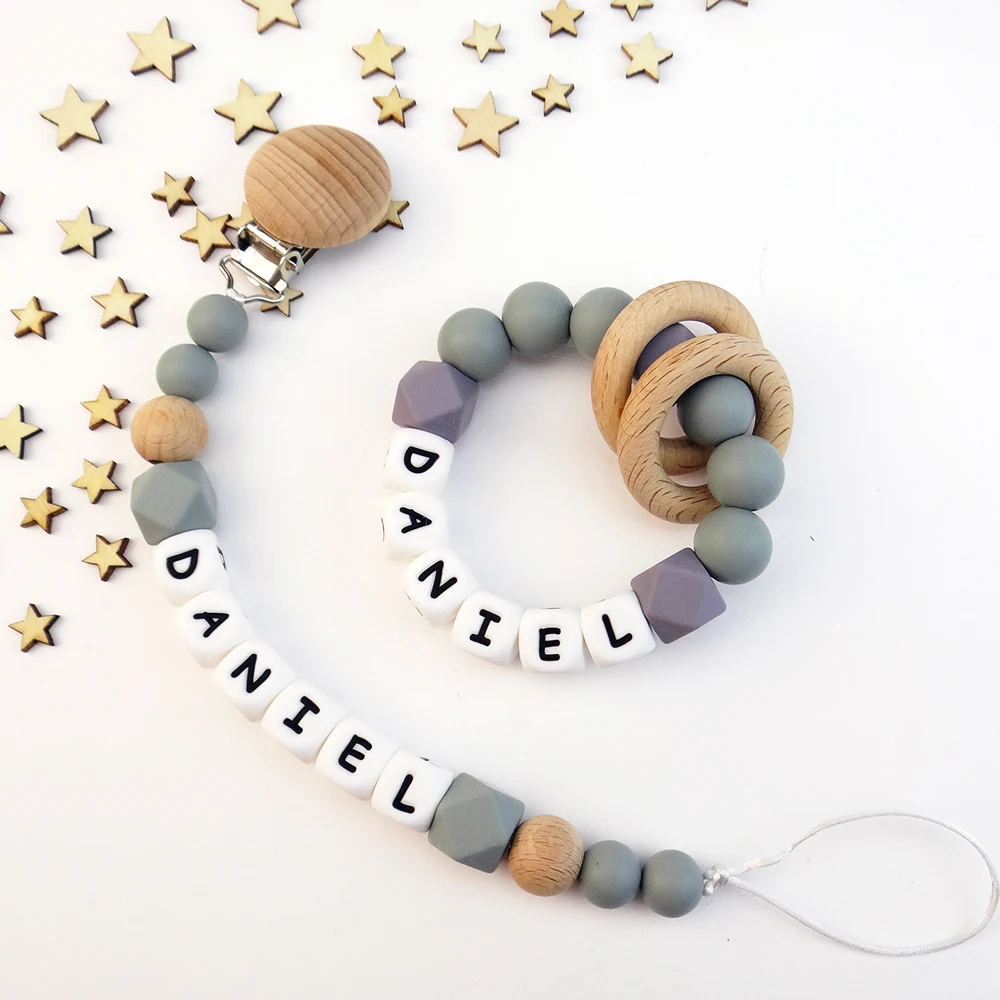 Зажимы для соски с индивидуальным именем