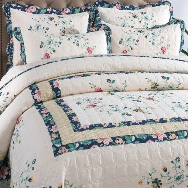 Комплект хлопкового стеганого одеяла с цветочным рисунком - Фотография_3