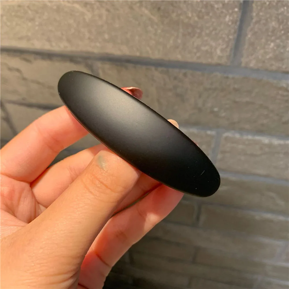 Модная матовая заколка для волос с геометрическим рисунком - Фотография_6