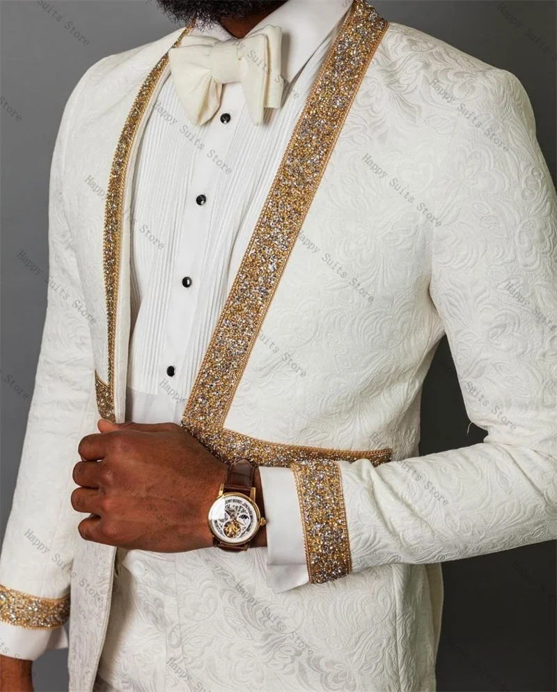 Белый осенний мужской костюм - Фотография_3