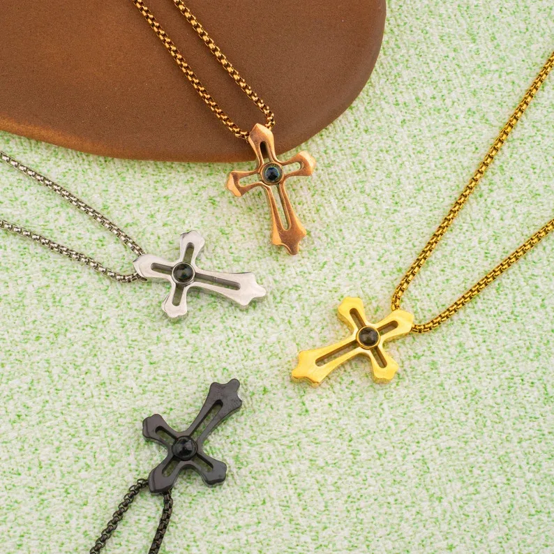 Ожерелье с фото и проекцией креста - Фотография_6