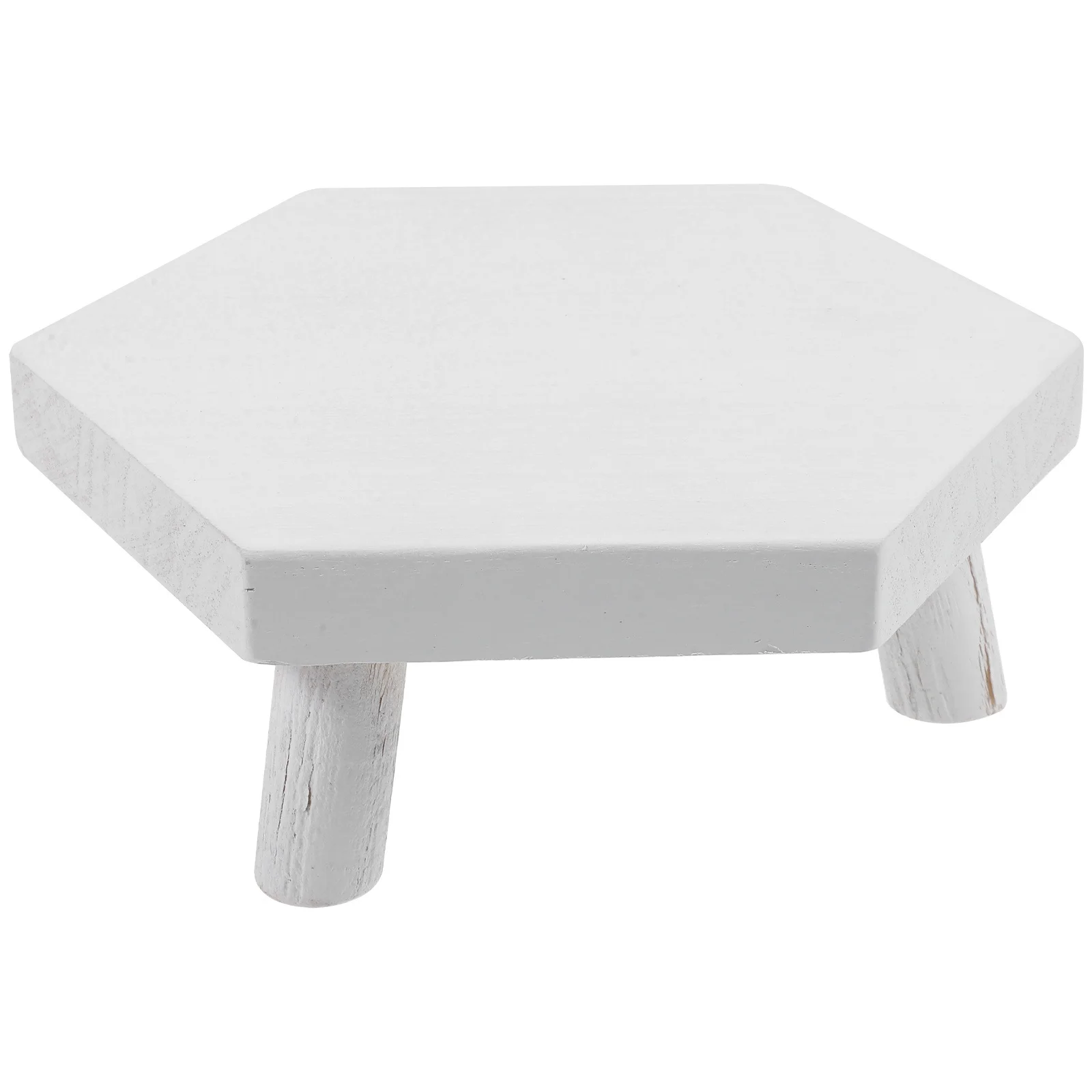 Деревянный маленький табурет