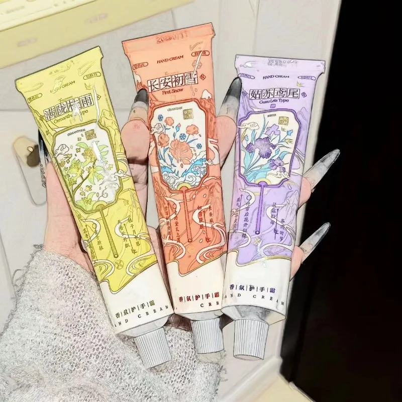 Крем для рук увлажняет - Фотография_3