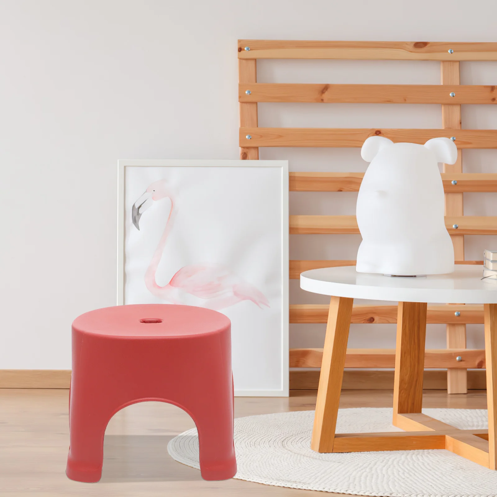 Легкий противоскользящий пластиковый табурет