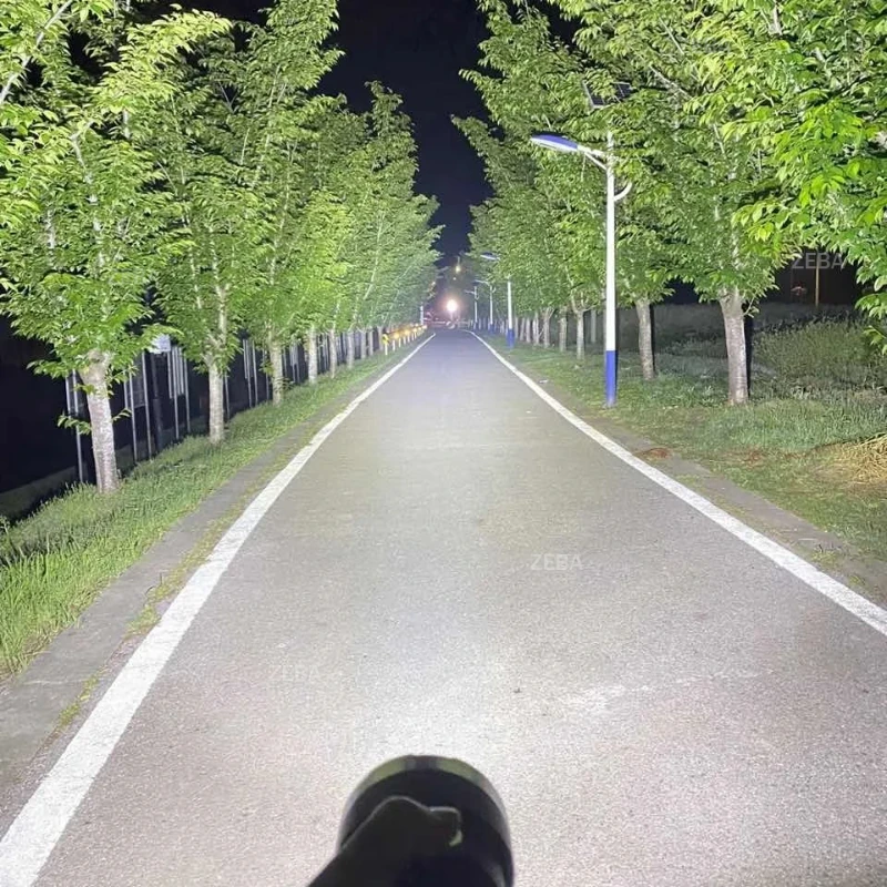 Сильный свет светодиодные фонарики - Фотография_2