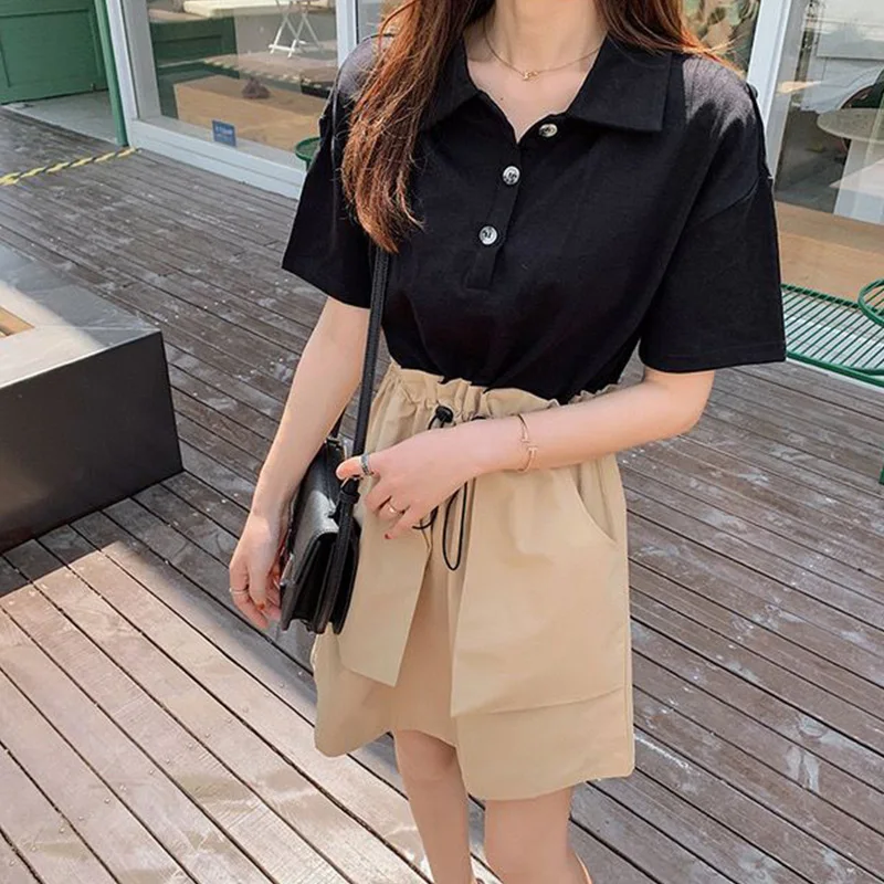 Летнее приталенное платье с контрастными цветами - Фотография_6