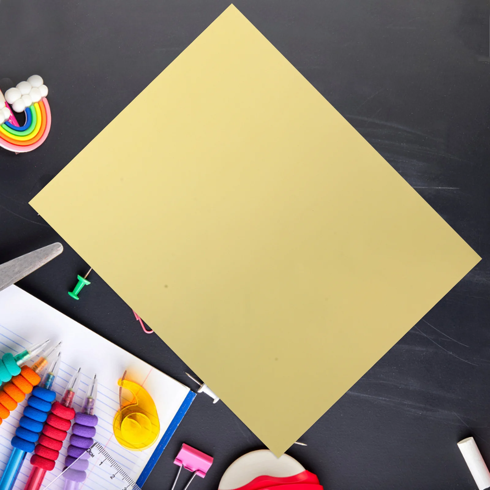 Золотая мерцающая картонная бумага формата а4 - Фотография_4