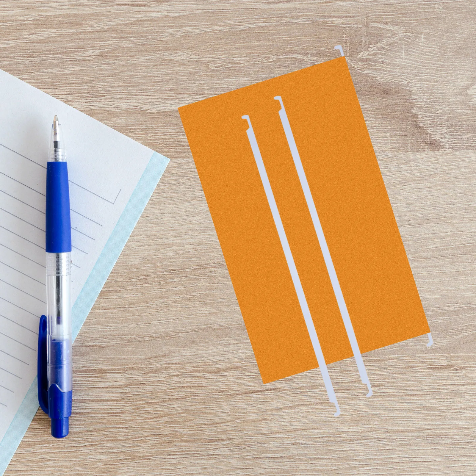 Белые подвесные направляющие для файлов