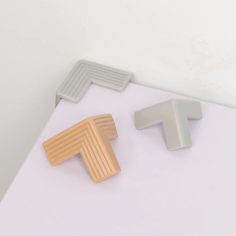 Защитные накладки на углы стола - Фотография_2