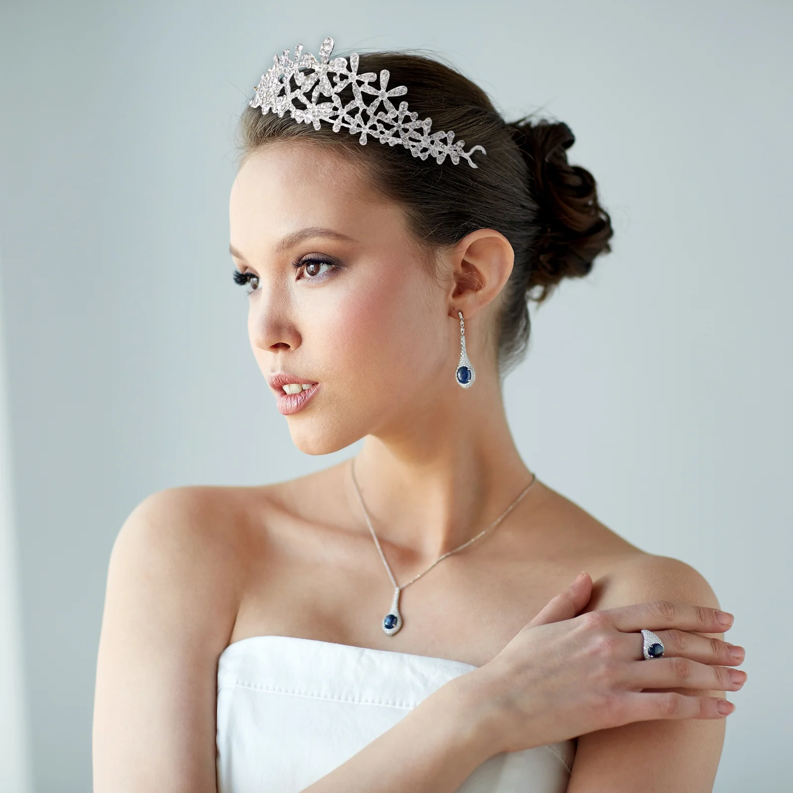 Свадебная корона из сплава - Фотография_6