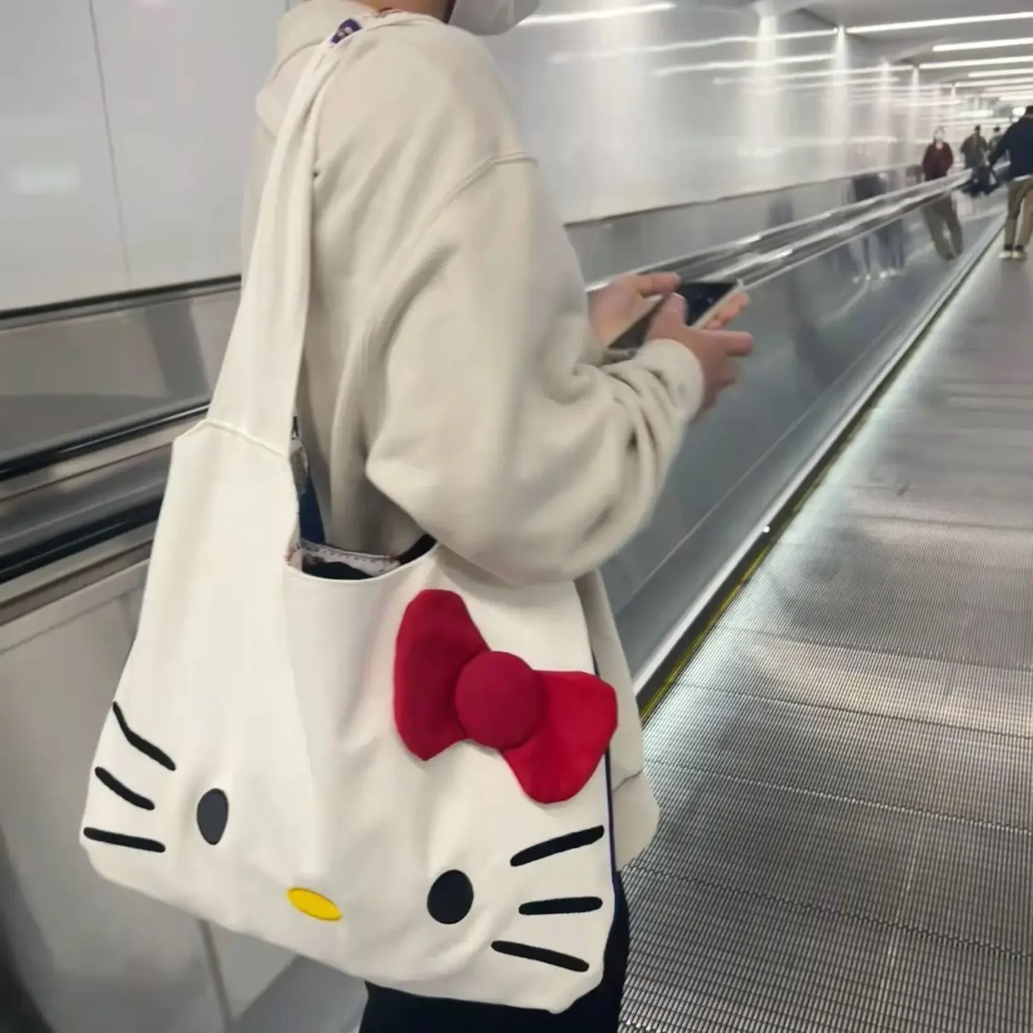Sanrio, сумка на плечо hello kitty - Фотография_2