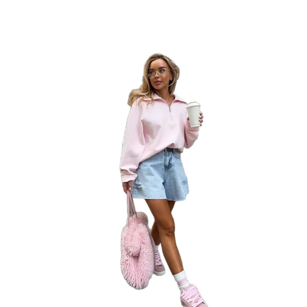 Женский свитшот с вышивкой букв и полумолнией - Фотография_6