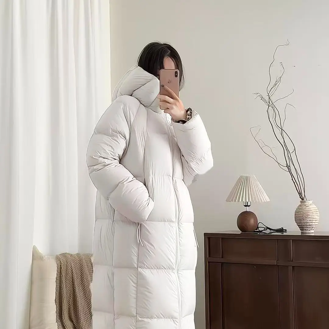 Года, длинная женская пуховая куртка - Фотография_3