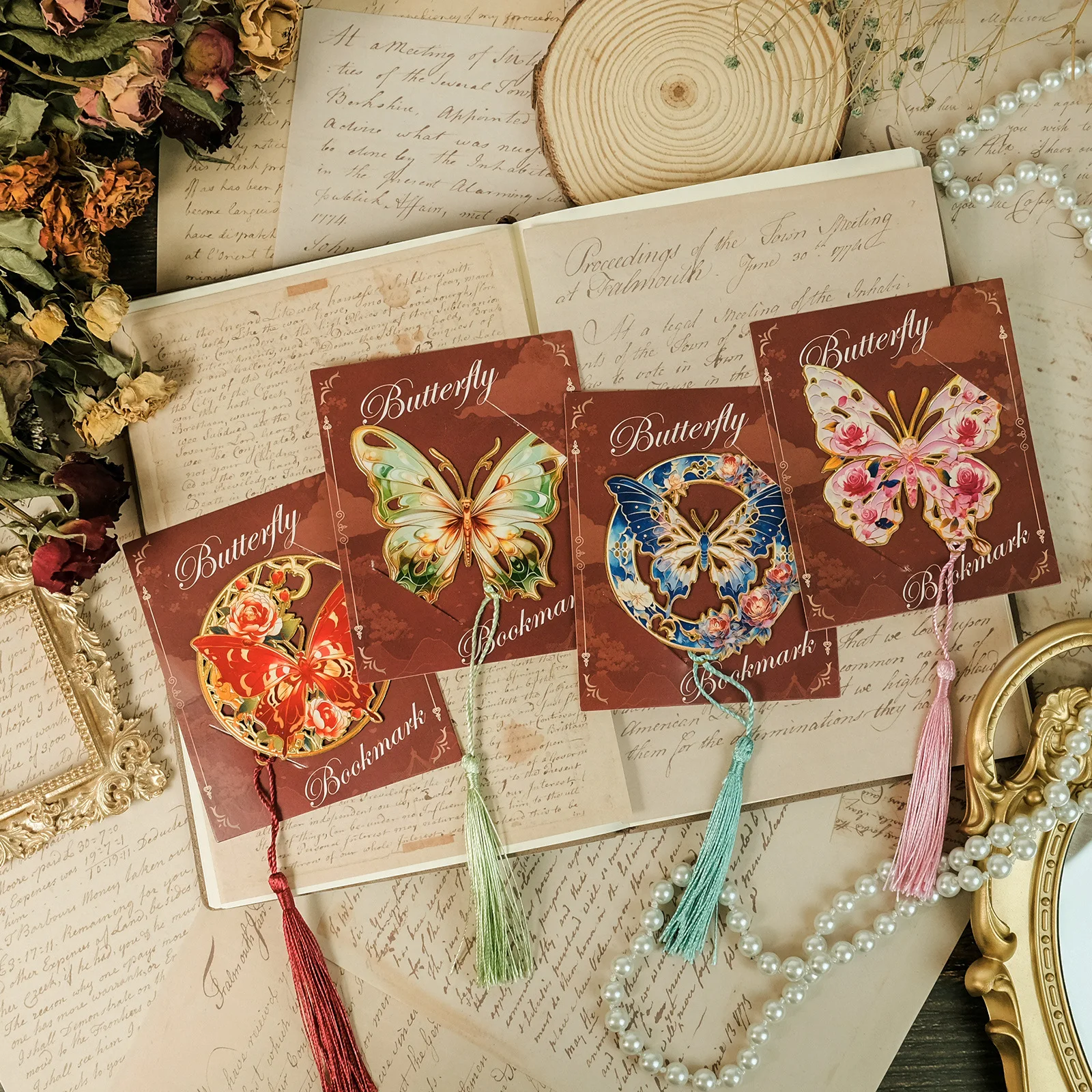 Эстетический зажим для страниц книги - Фотография_2