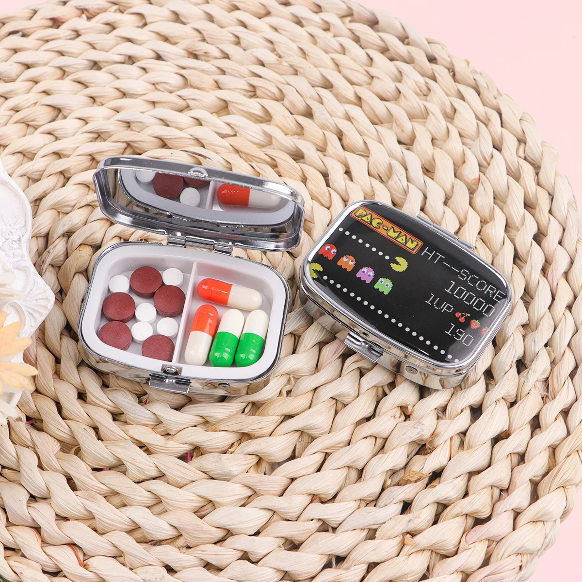 Игровая коробка для таблеток