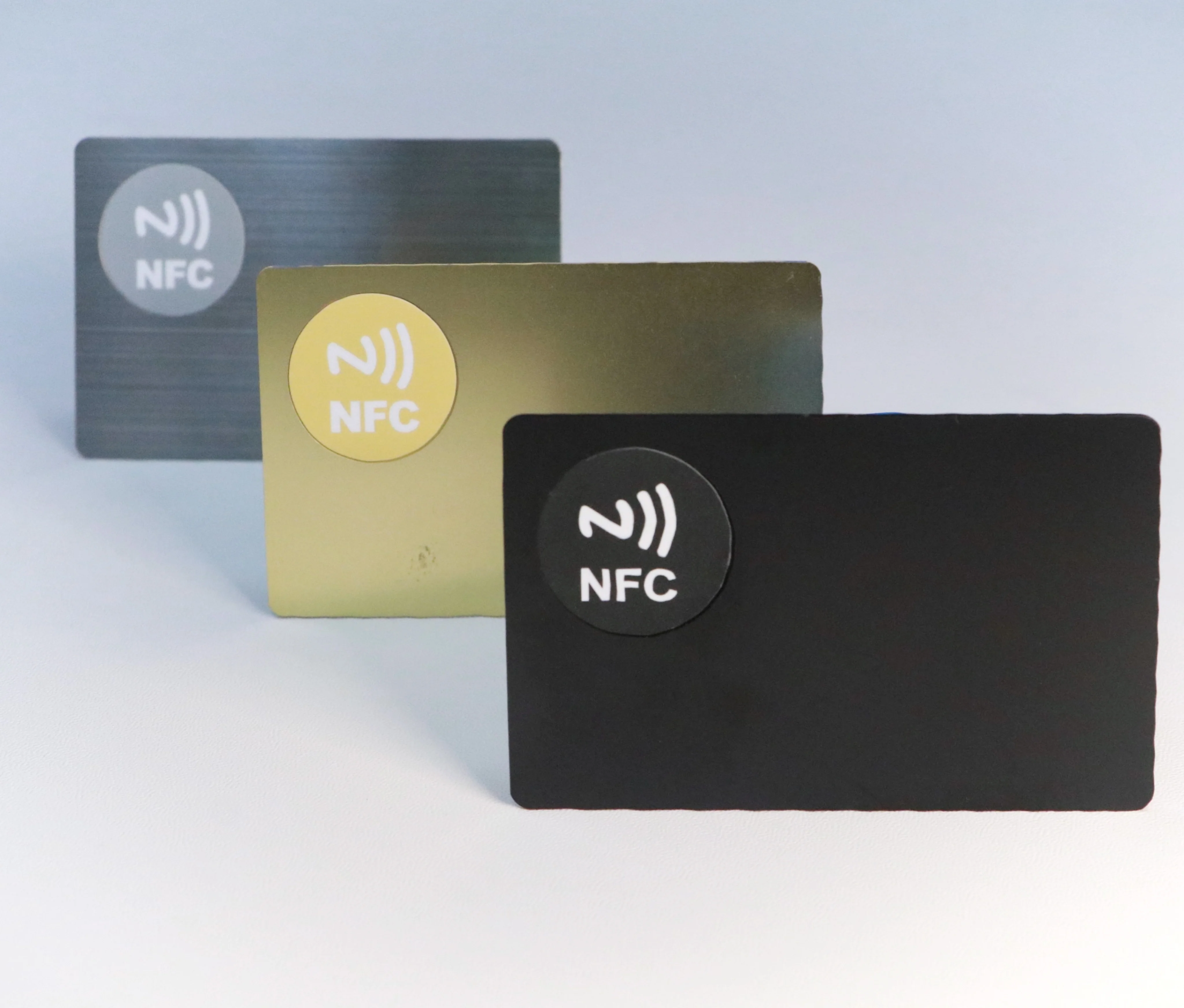 Металлическая карта nfc