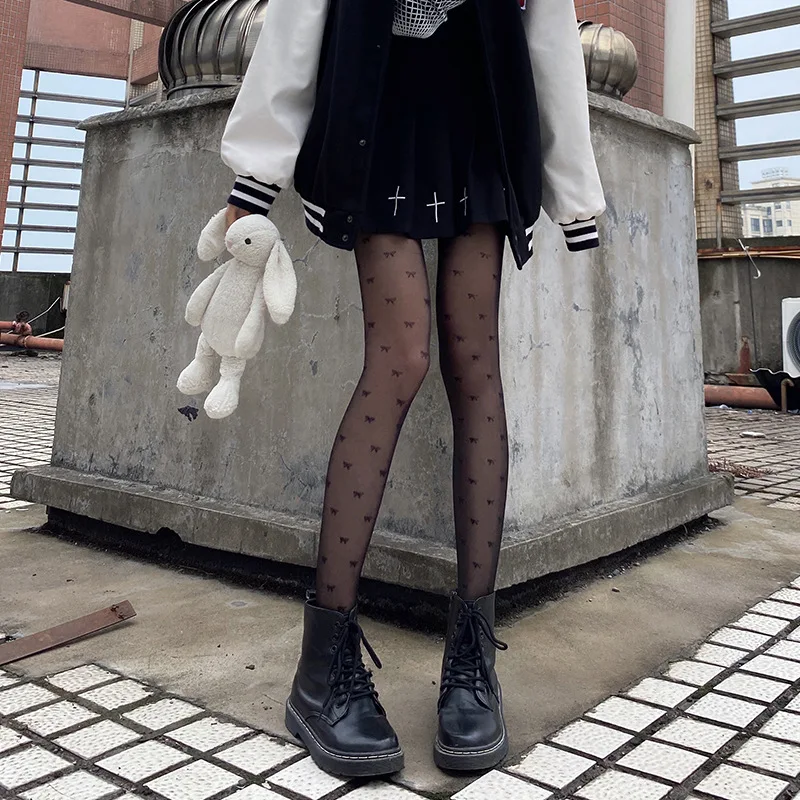 Сексуальные шелковые чулки в горошек с бантом/сердцем - Фотография_3