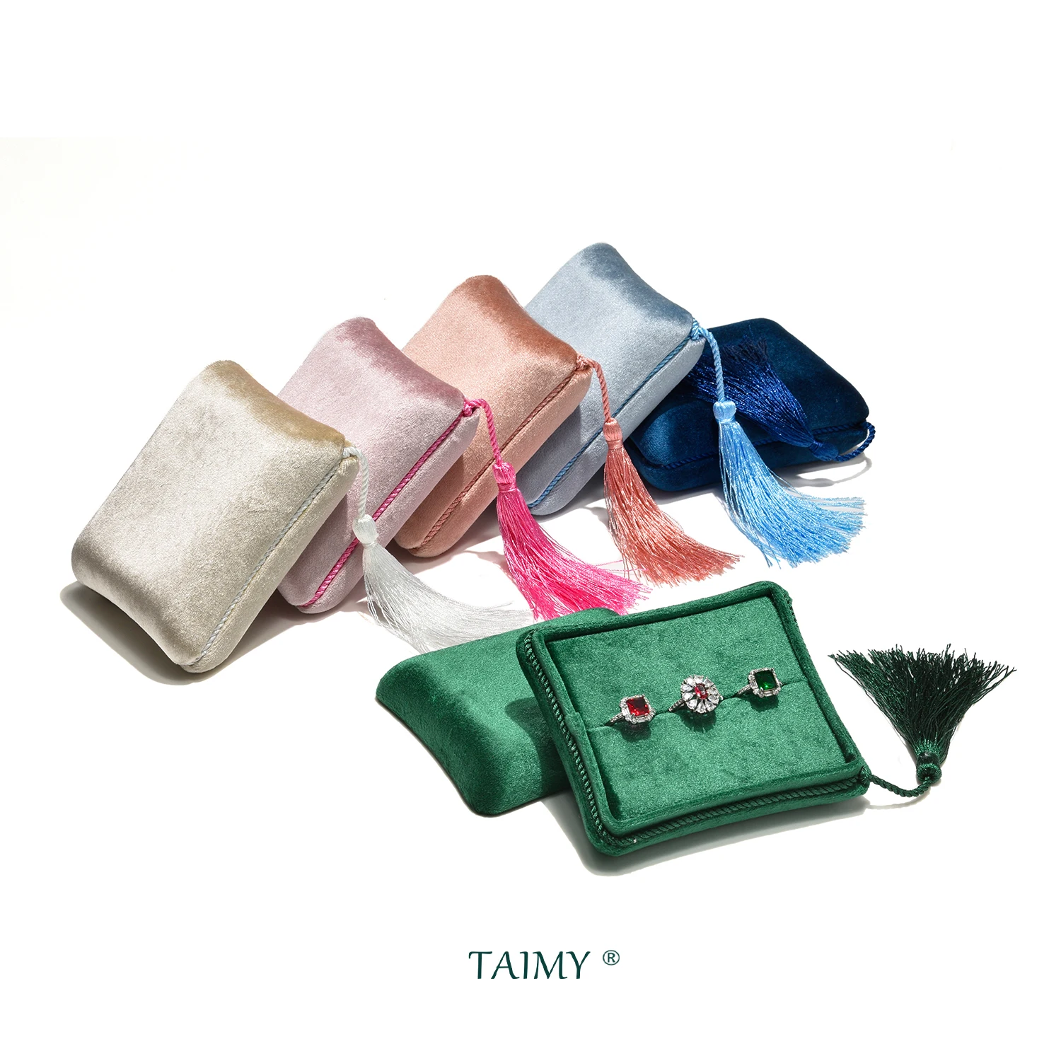 Taimy бархатное кольцо с кисточками