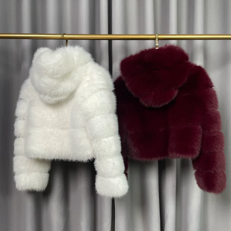 Зимняя теплая женская куртка из искусственного лисьего меха - Фотография_6