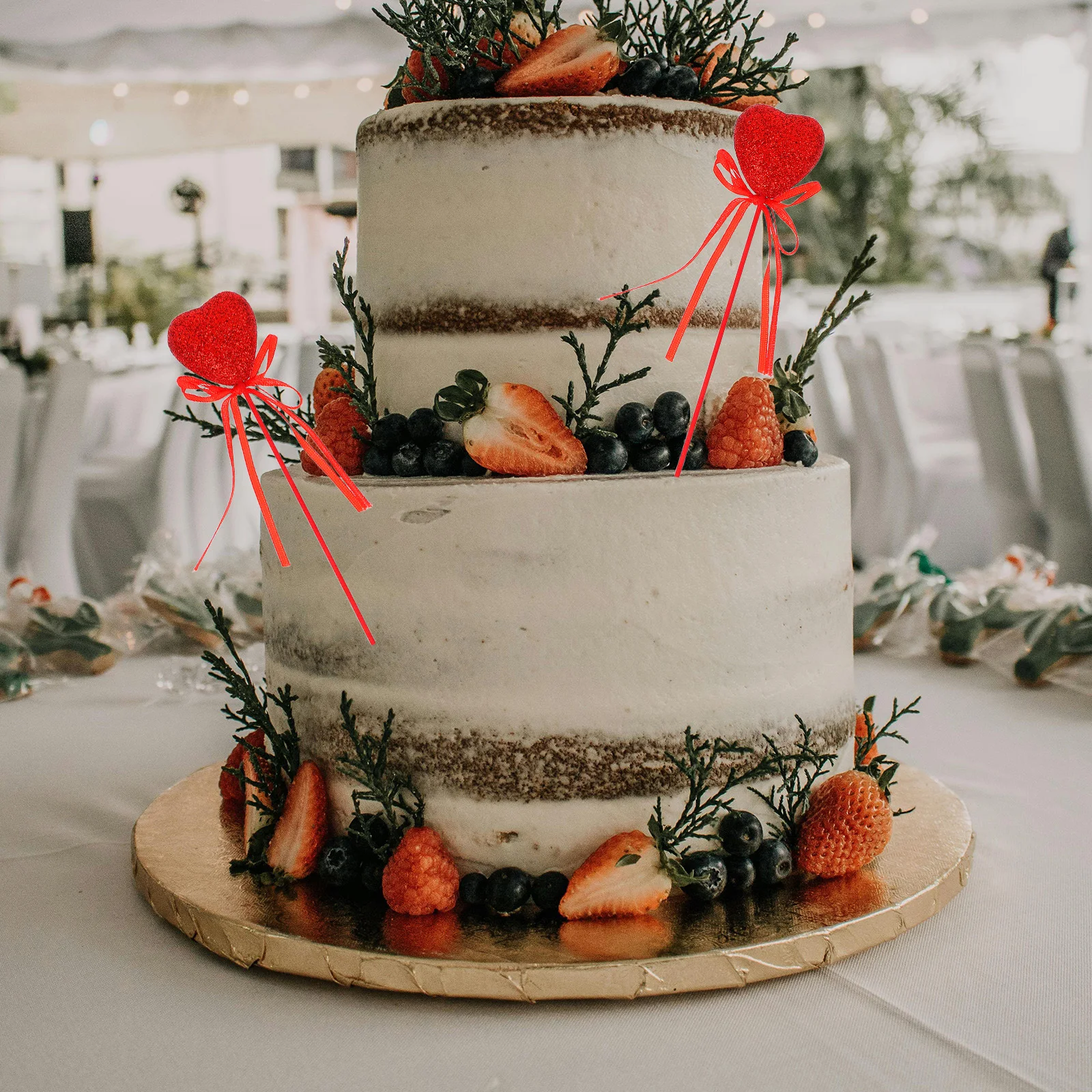 Блестящий бант с сердечками для дня святого валентина - Фотография_2