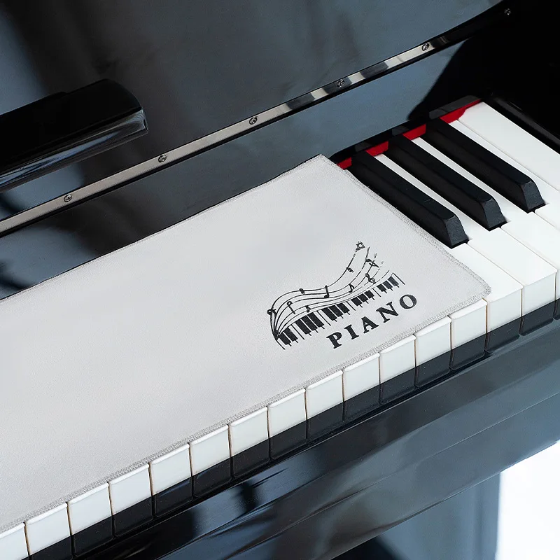 Треугольная вертикальная клавиатура для фортепиано