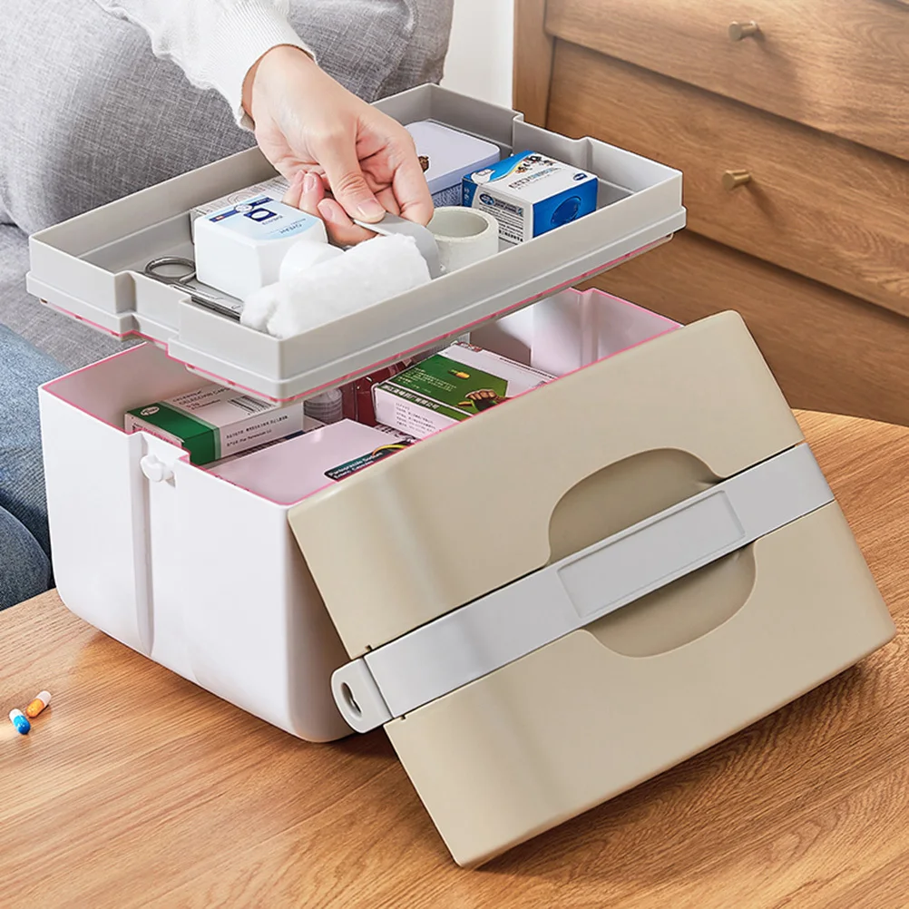 Очень большой контейнер для хранения лекарств