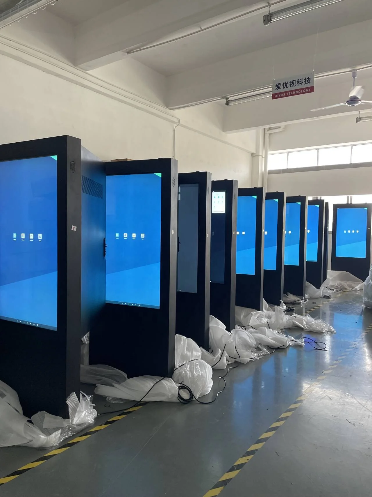 Высокая яркая oem наружная напольная подставка - Фотография_4