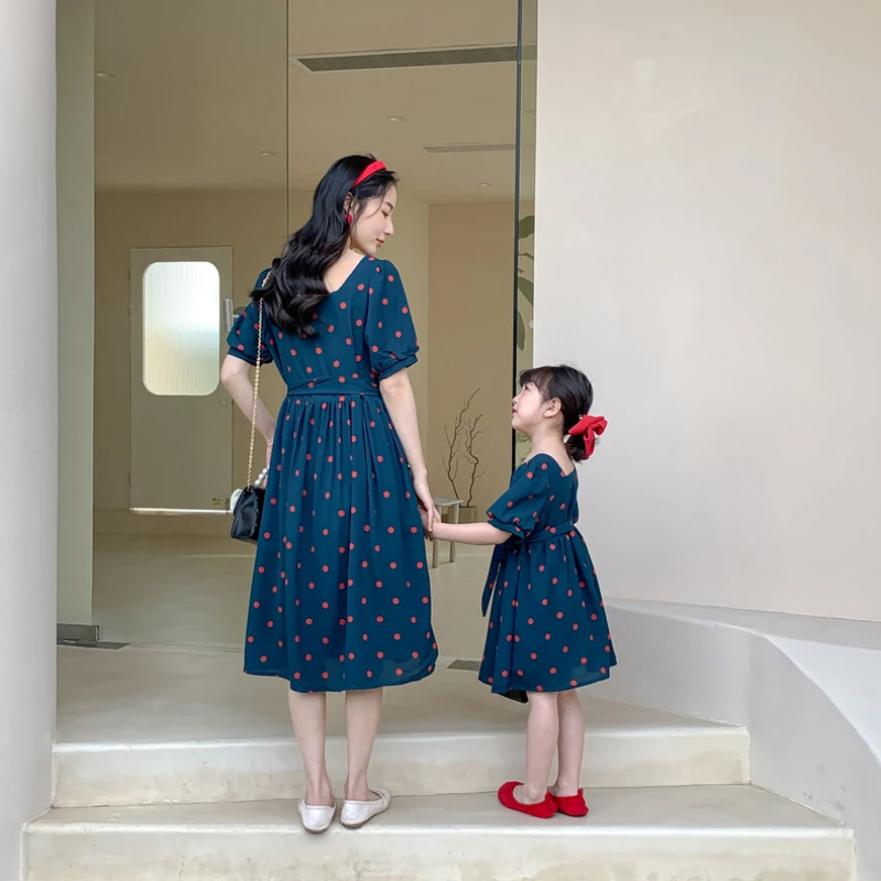 Подходящие платья для мамы и дочки - Фотография_5