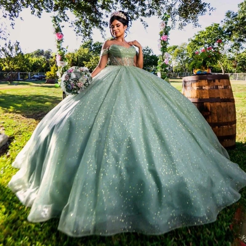 Шавье-зеленое блестящее платье quinceanera - Фотография_3
