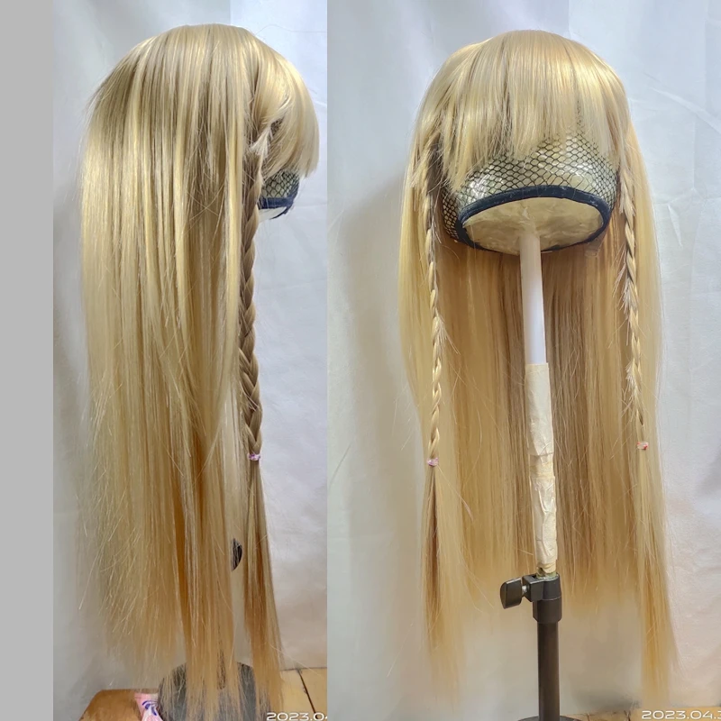 Детский головной убор с золотистыми косичками - Фотография_2