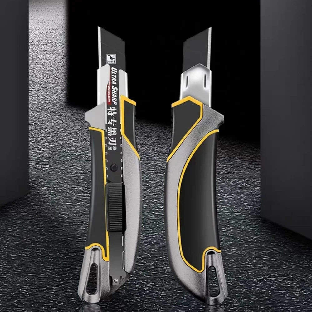 Большой толстый универсальный нож