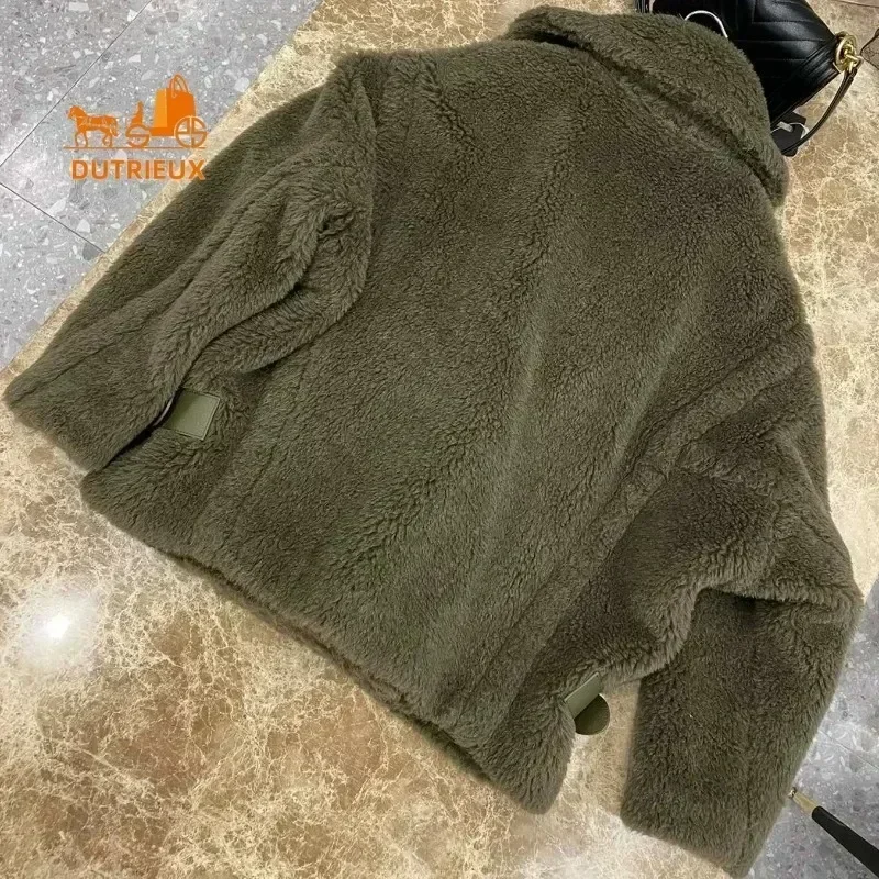 Новое короткое женское пальто тедди - Фотография_4