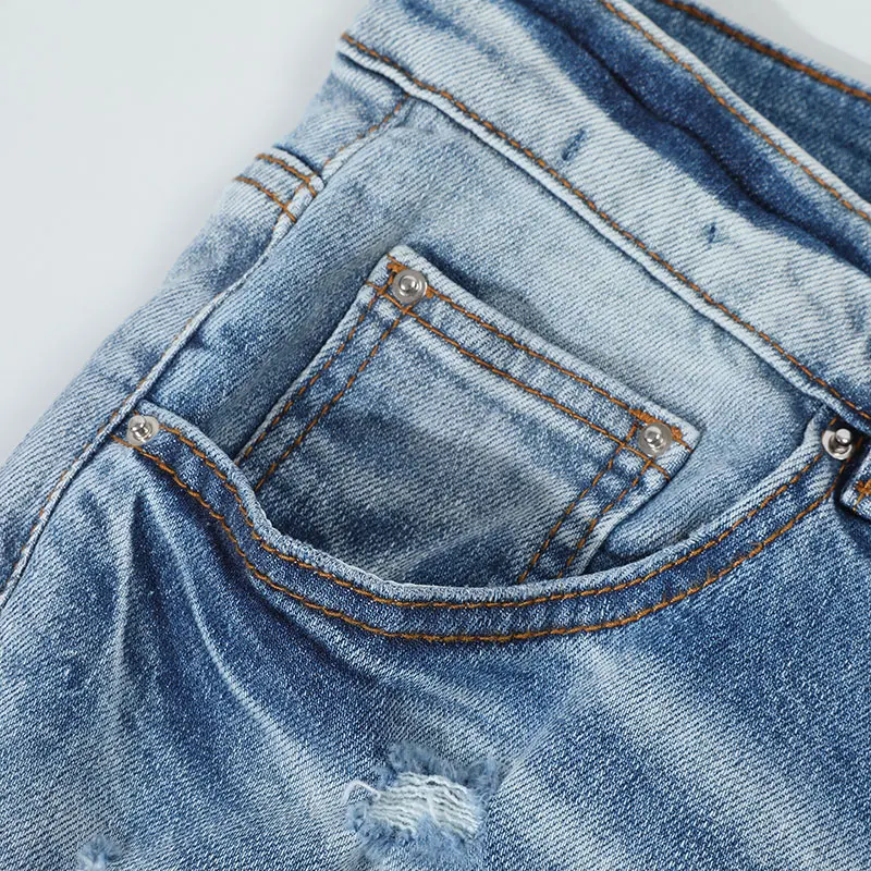 Street fashion men jeans retro - Фотография_3