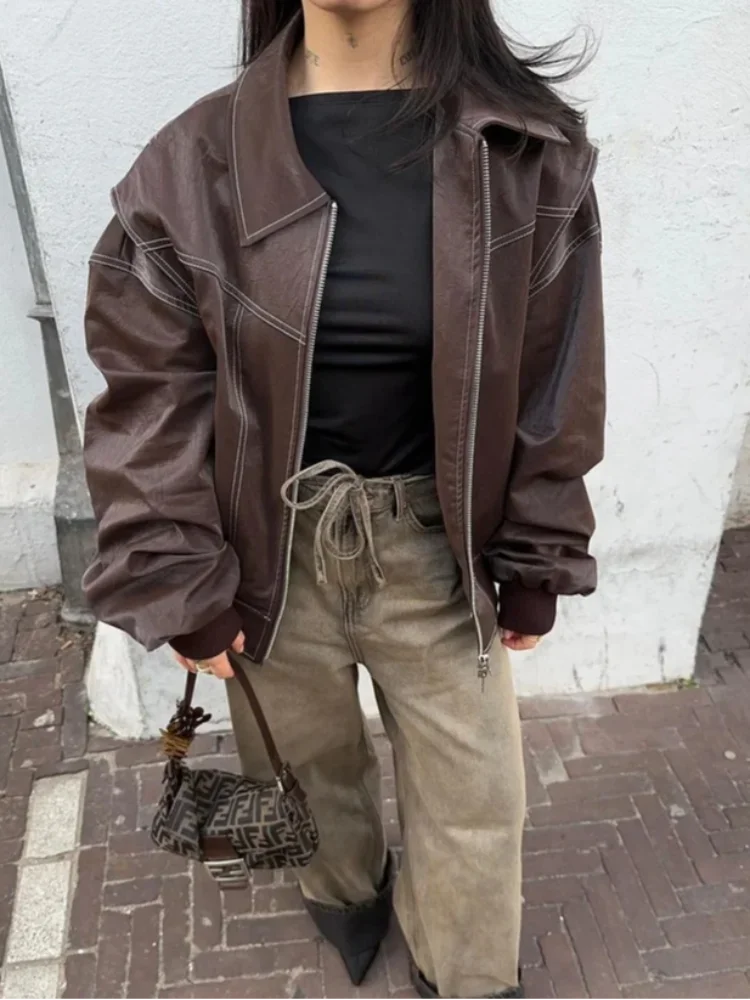 Женская винтажная кожаная куртка на молнии - Фотография_5