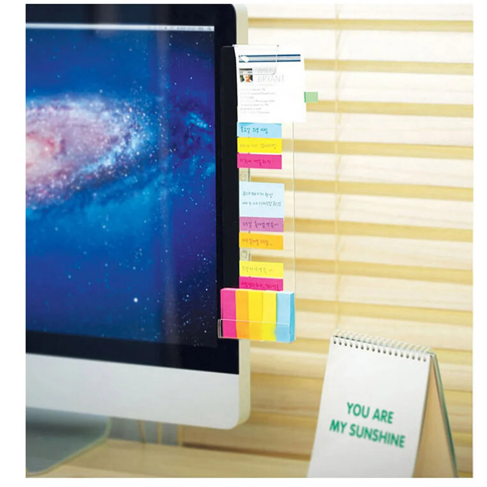 Доска для заметок с монитором