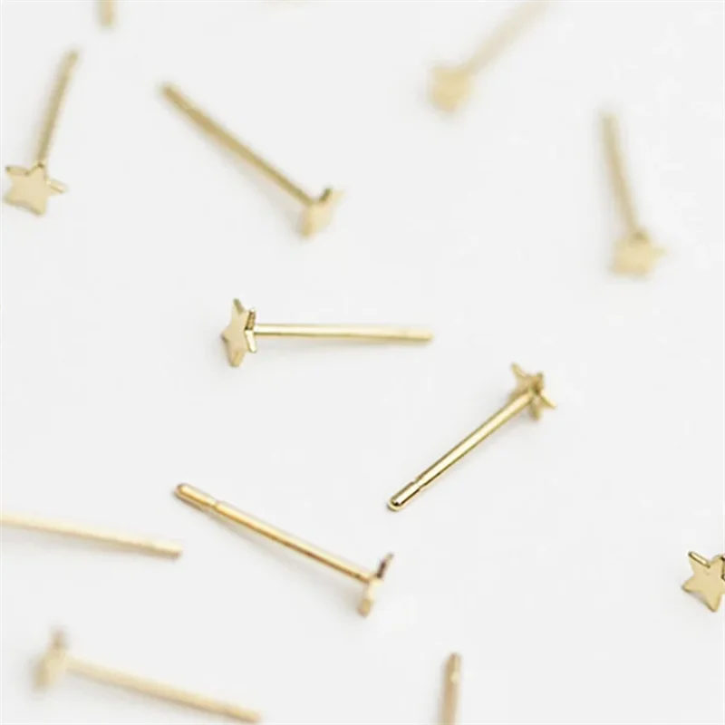 Серьги-гвоздики со звездами из 14-каратного золота - Фотография_3