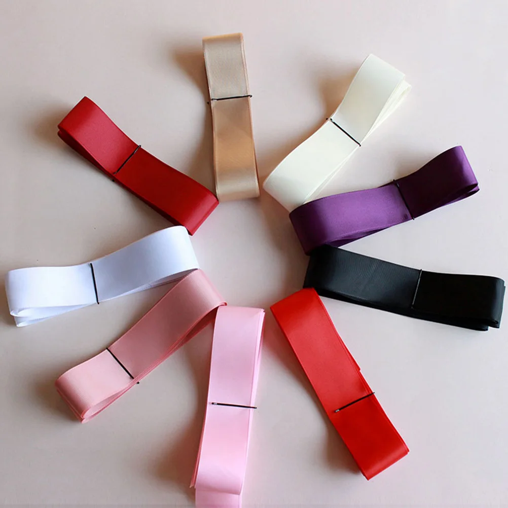 Классический пояс для невесты с бантом