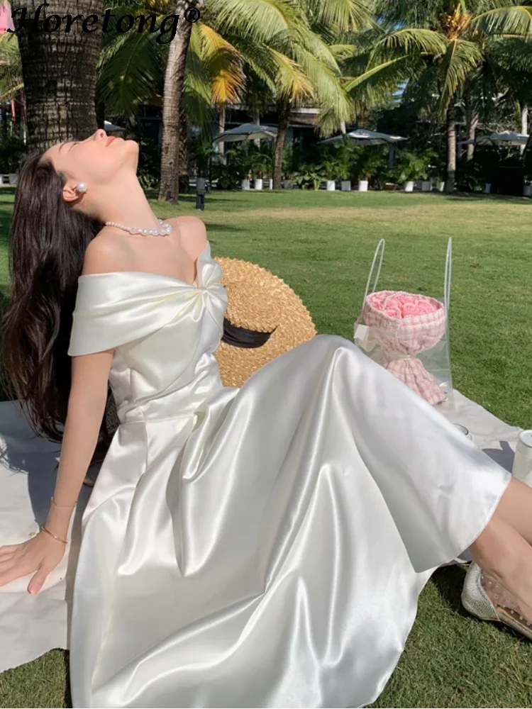 Женское платье-миди с бантом и вырезом-лодочкой - Фотография_4