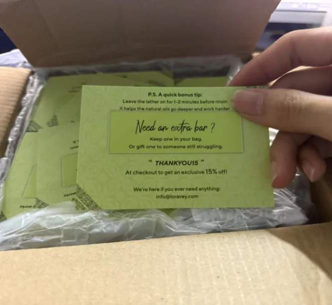 Женский весенне-осенний свободный короткий стильный свитер