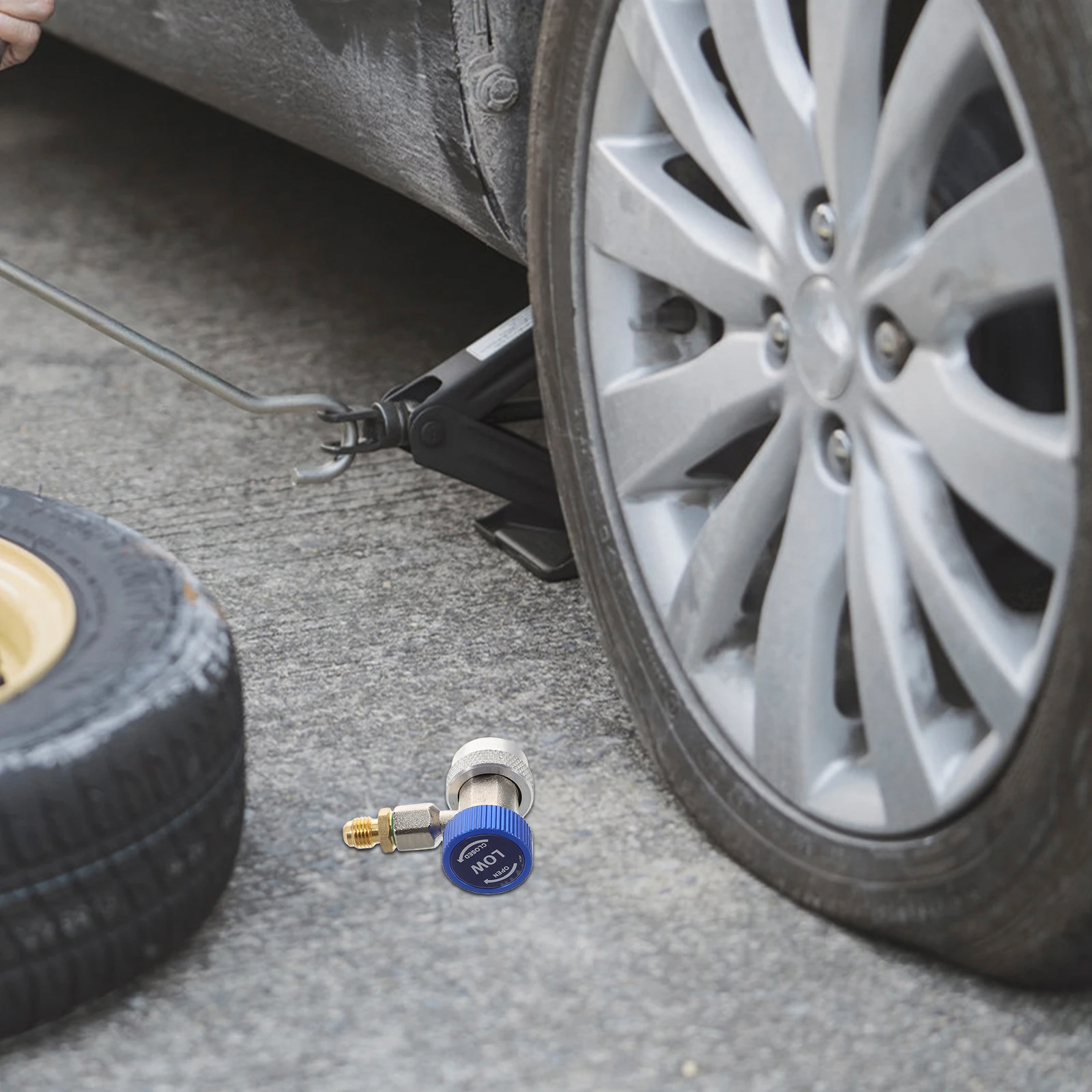 Быстроразъемный адаптер для автомобильного кондиционера