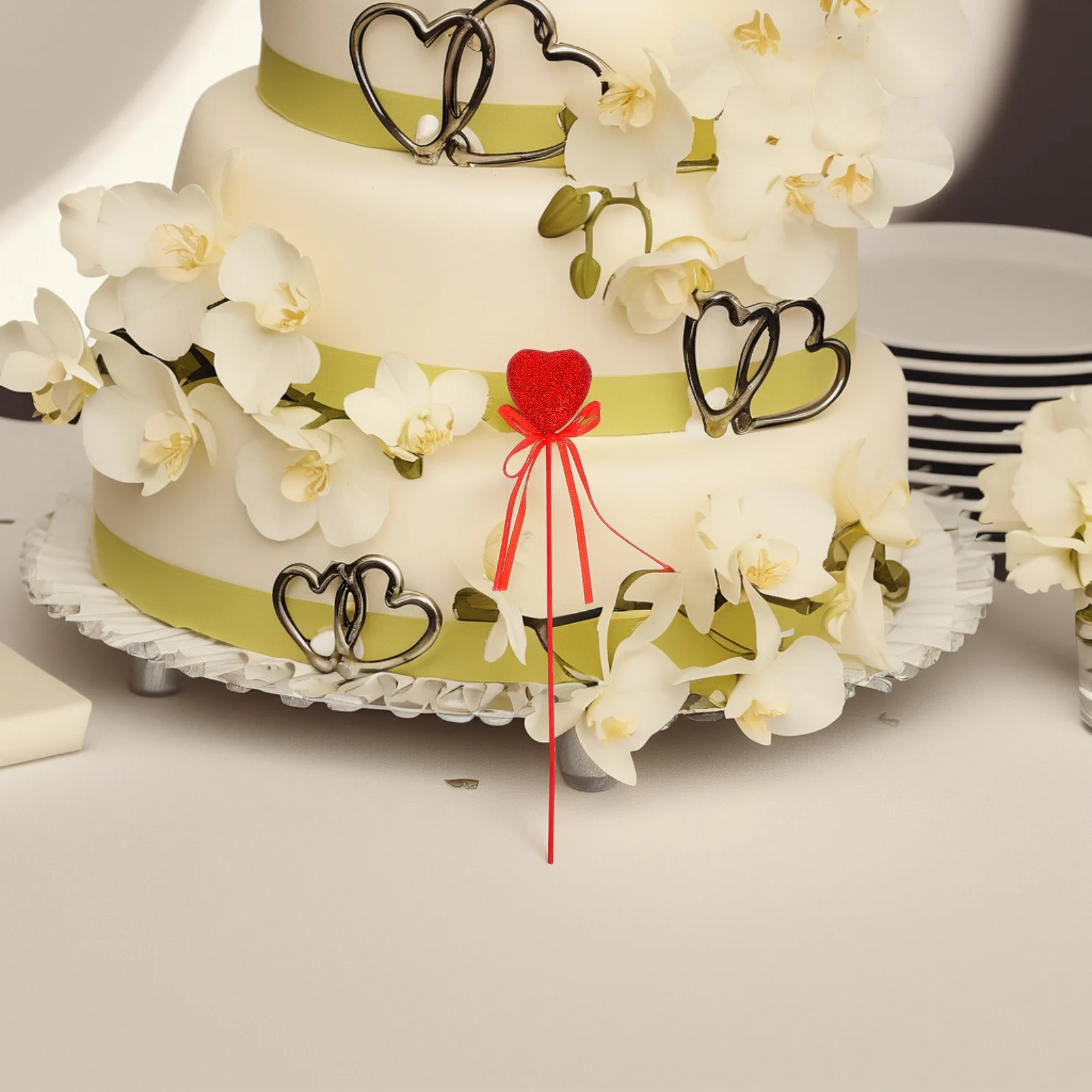 Блестящий бант с сердечками для дня святого валентина