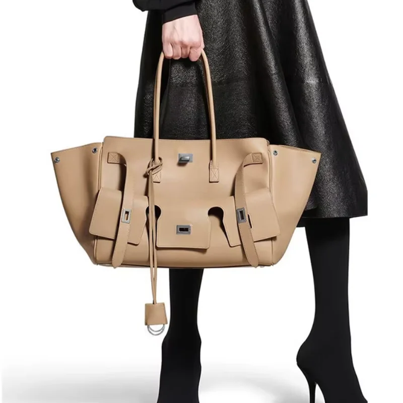 Совершенно новая большая вместительная сумка - Фотография_4