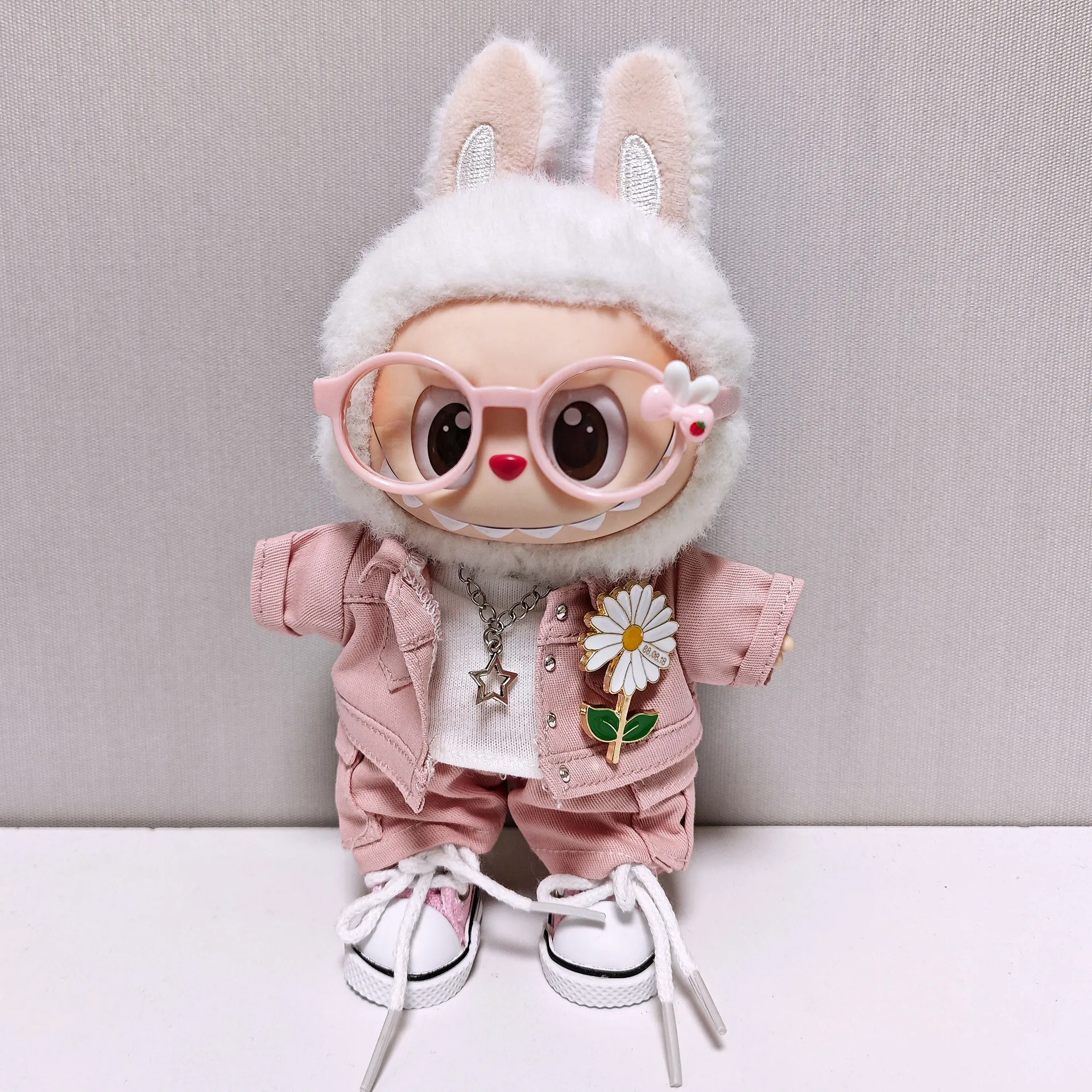 Розовая джинсовая куртка labubu - Фотография_3