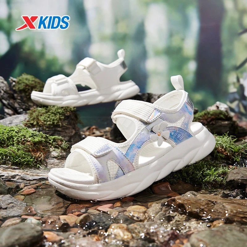 Детская обувь среднего и большого размера xtep