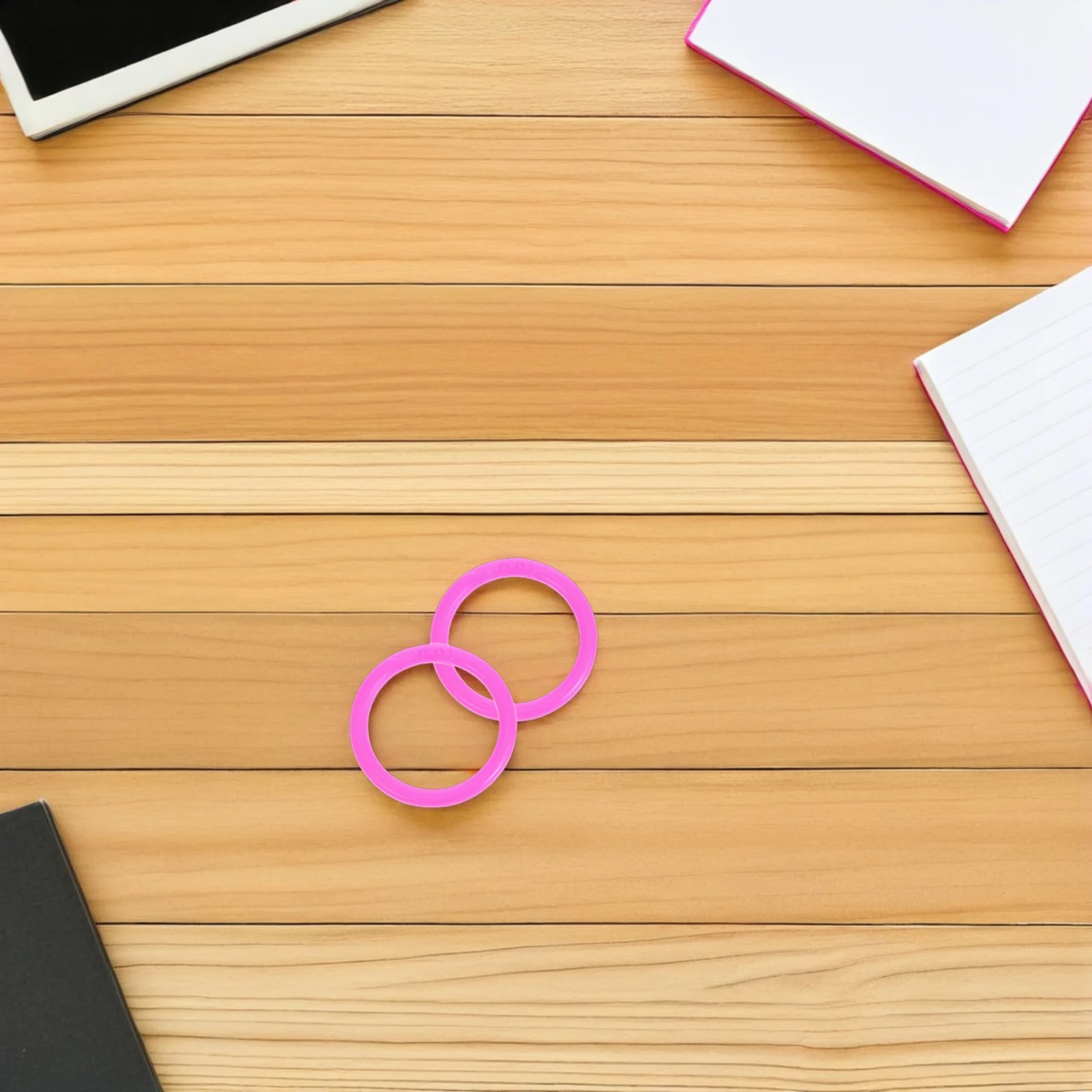 Разноцветные пластиковые кольца для переплета - Фотография_3